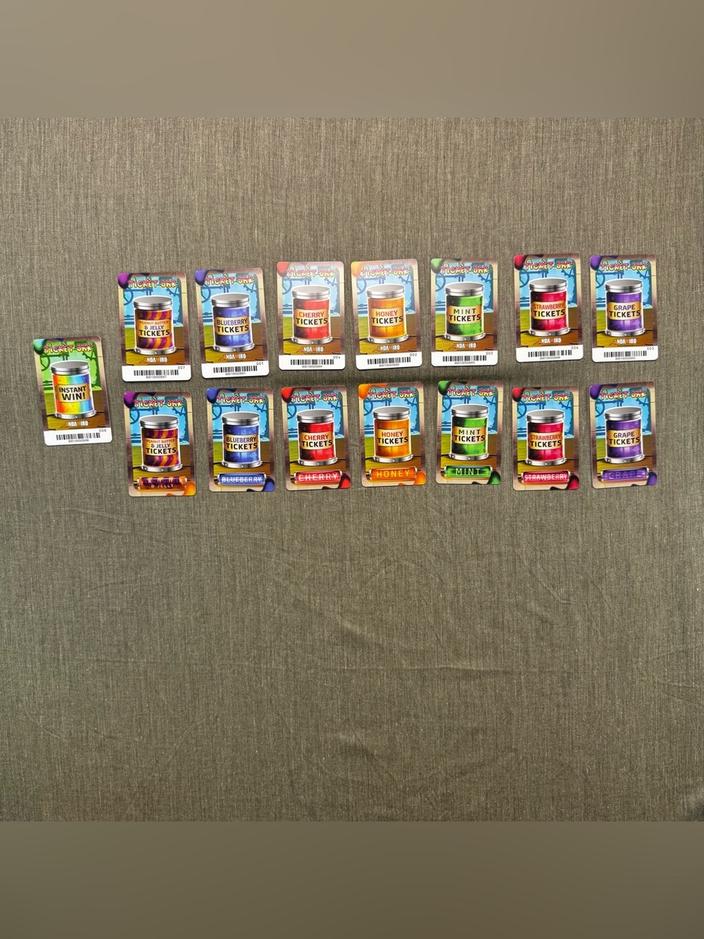 Lot 15 Minions Jelly Lab Arcade Cards PB&J + Ticket Jar FULL SET X2